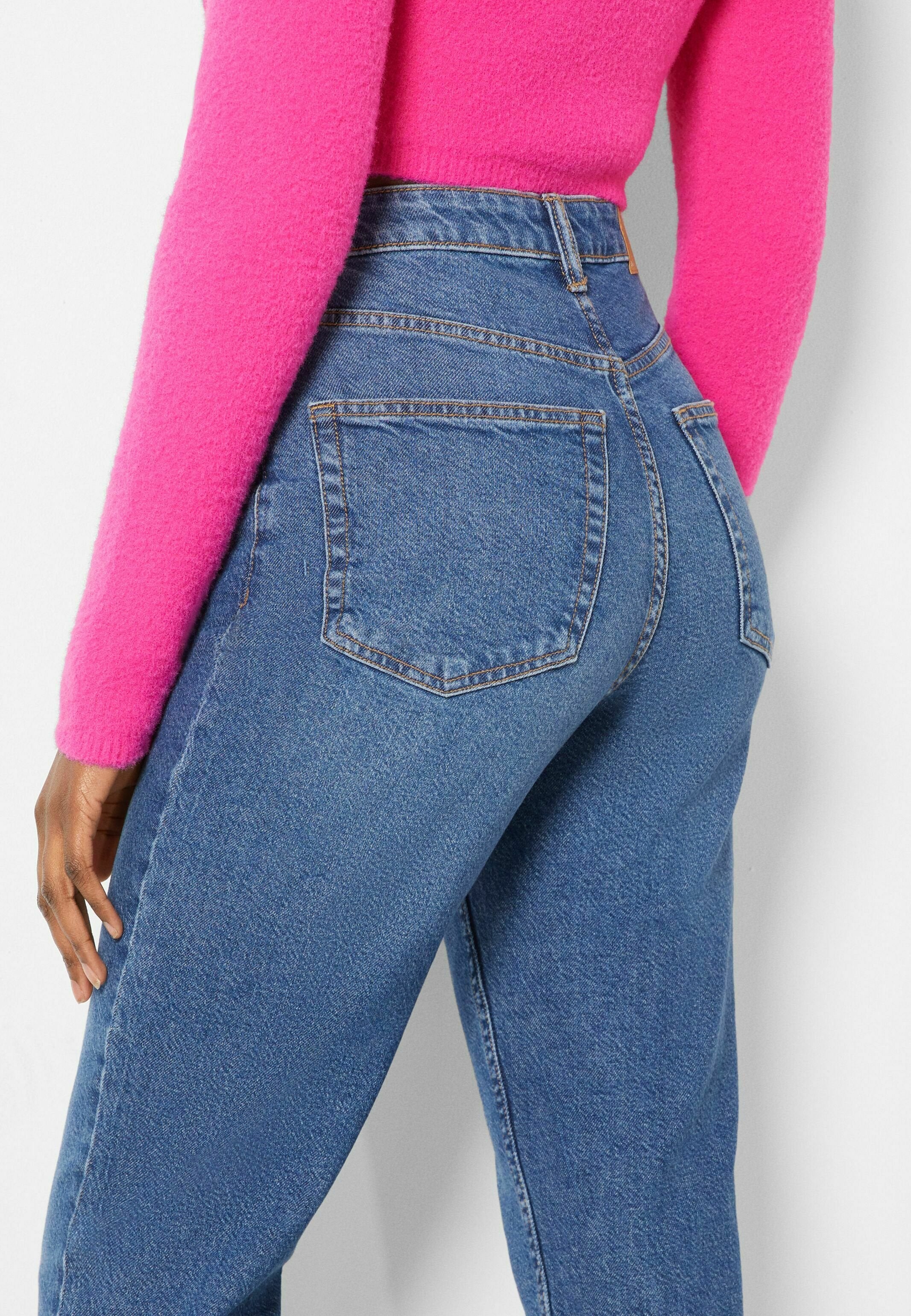 Bershka COMFORT FIT- MOM