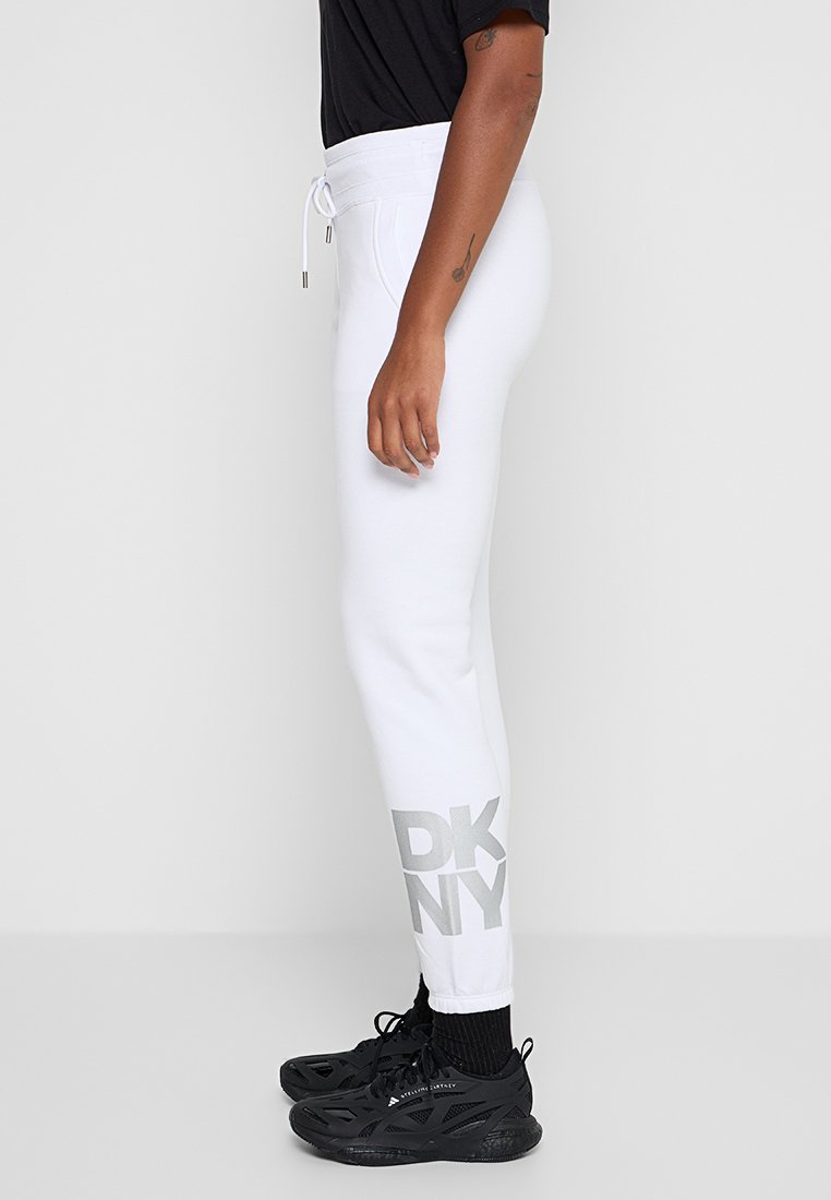 DKNY Sport