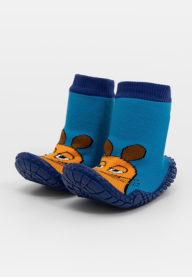 Playshoes