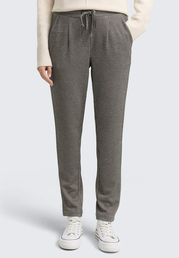 TOM TAILOR JACQUARD MIT KORDELZUG - Tracksuit bottoms - black/beige wave structure