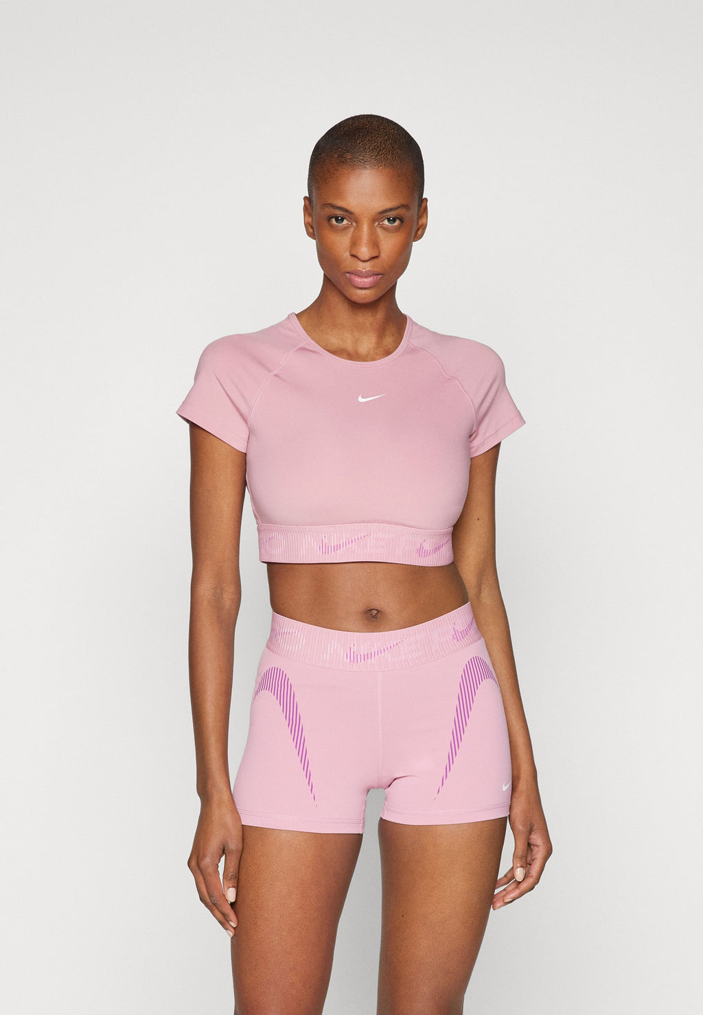 Nike Performance PRO