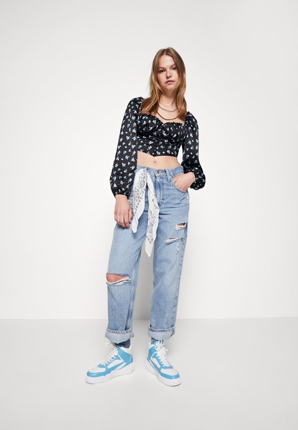 Gina Tricot GATHERED BUST BLOUSE