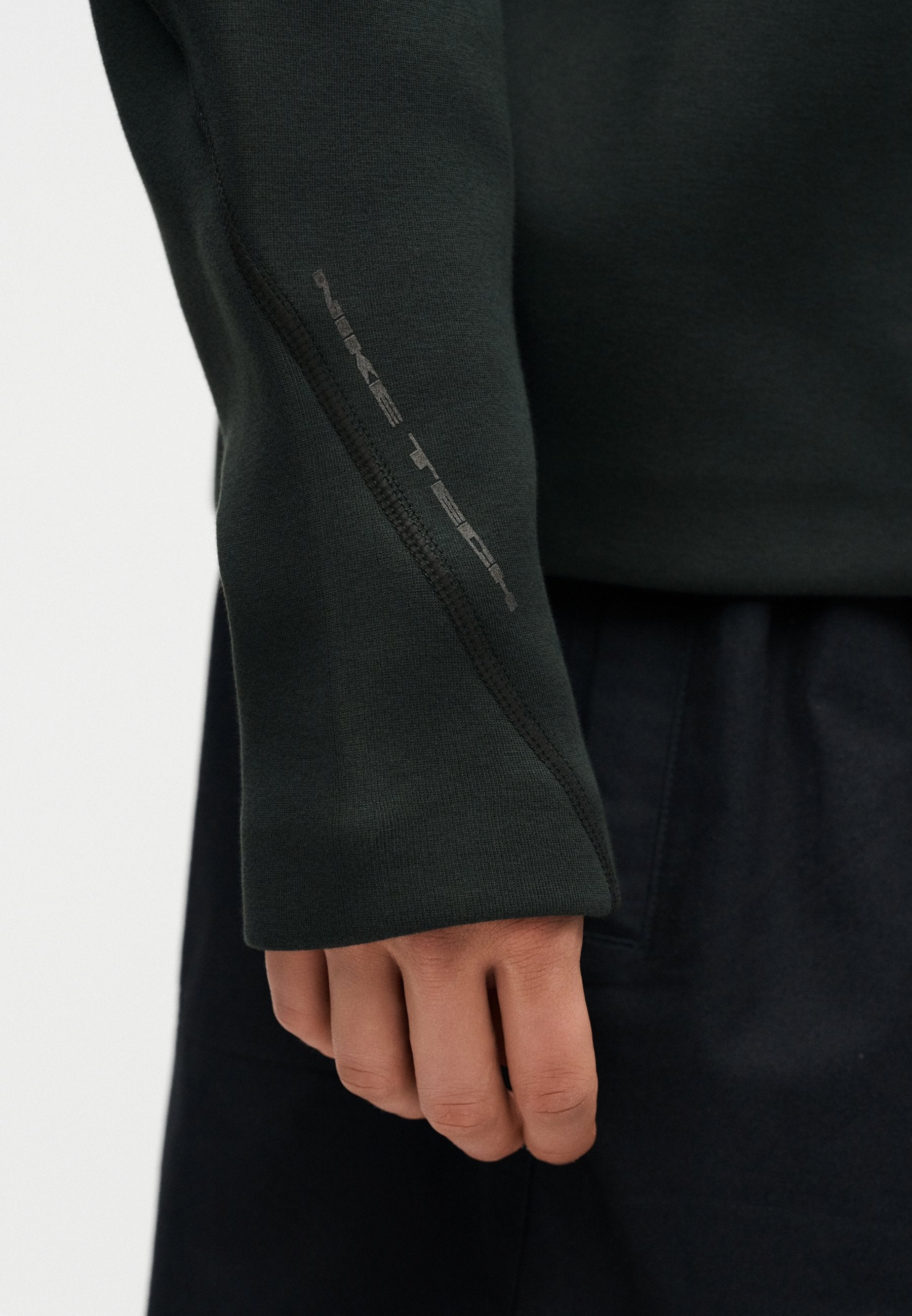 Nike Sportswear M NK TCH ERGO PO HOODIE