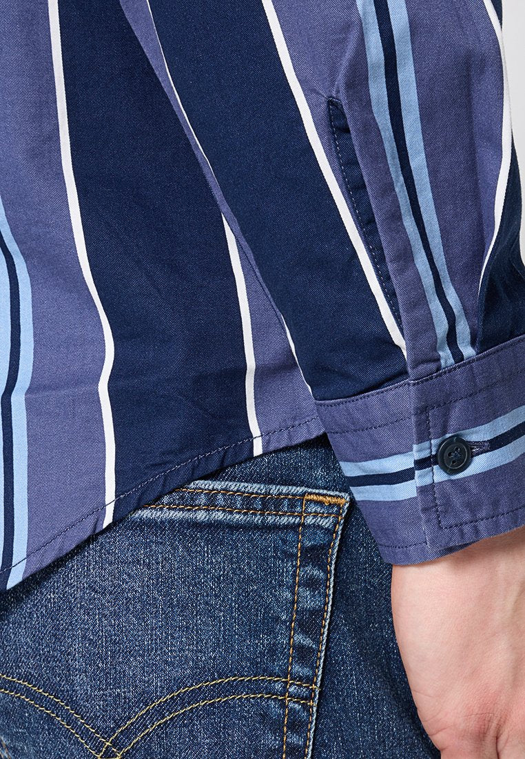 Levi's®