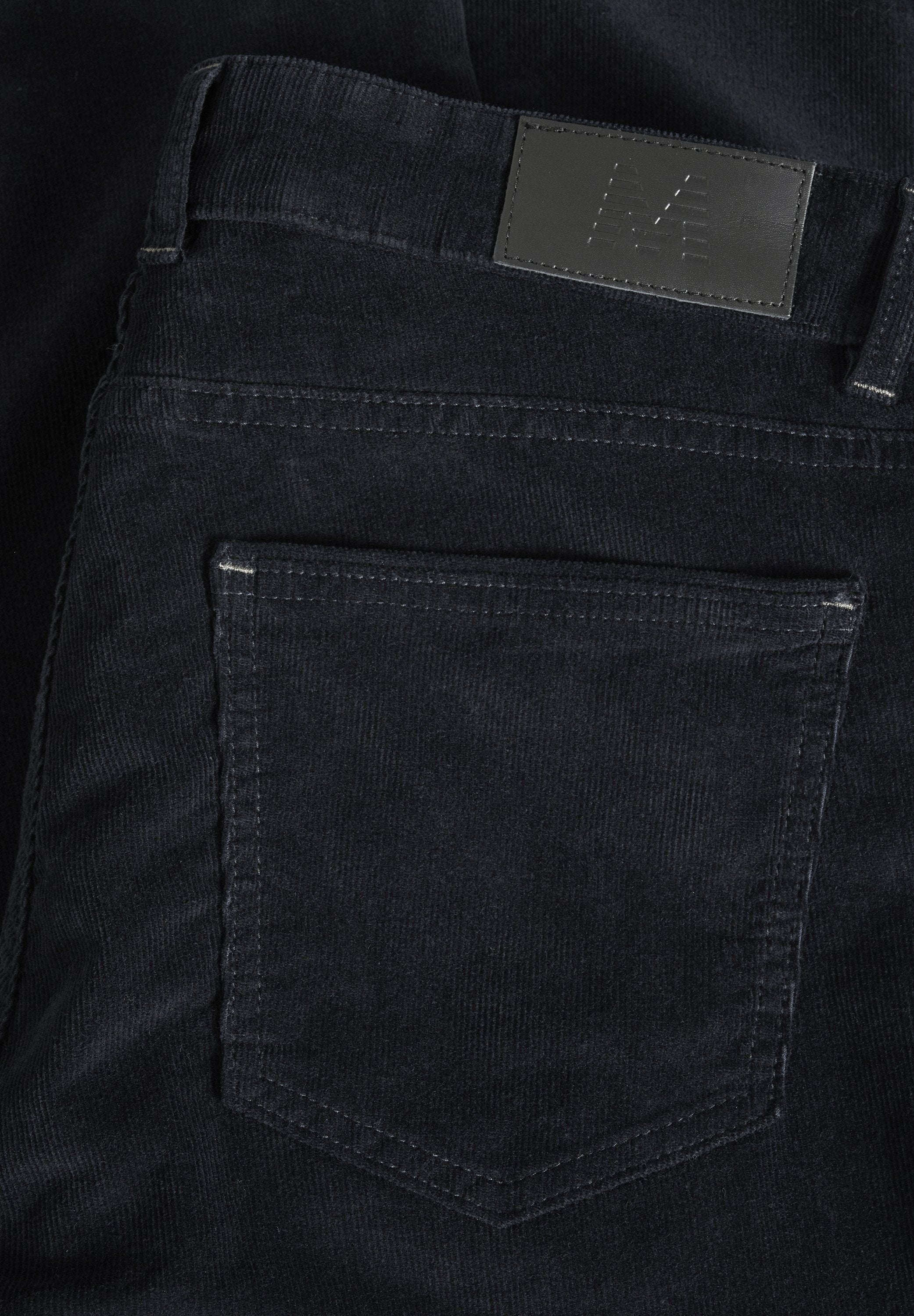 Matinique MAPETE CORDUROY CASUAL PANTS – SLIM FIT