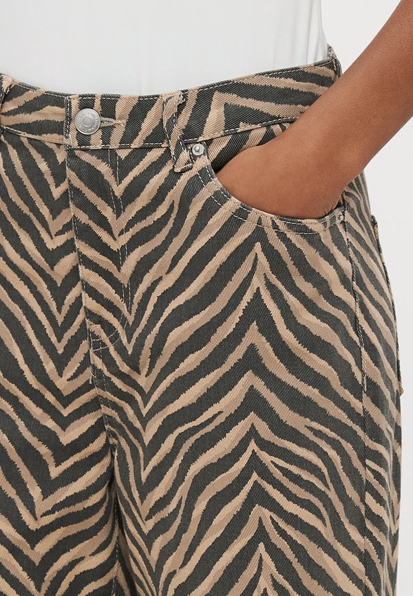 Vero Moda Petite VMTESSA