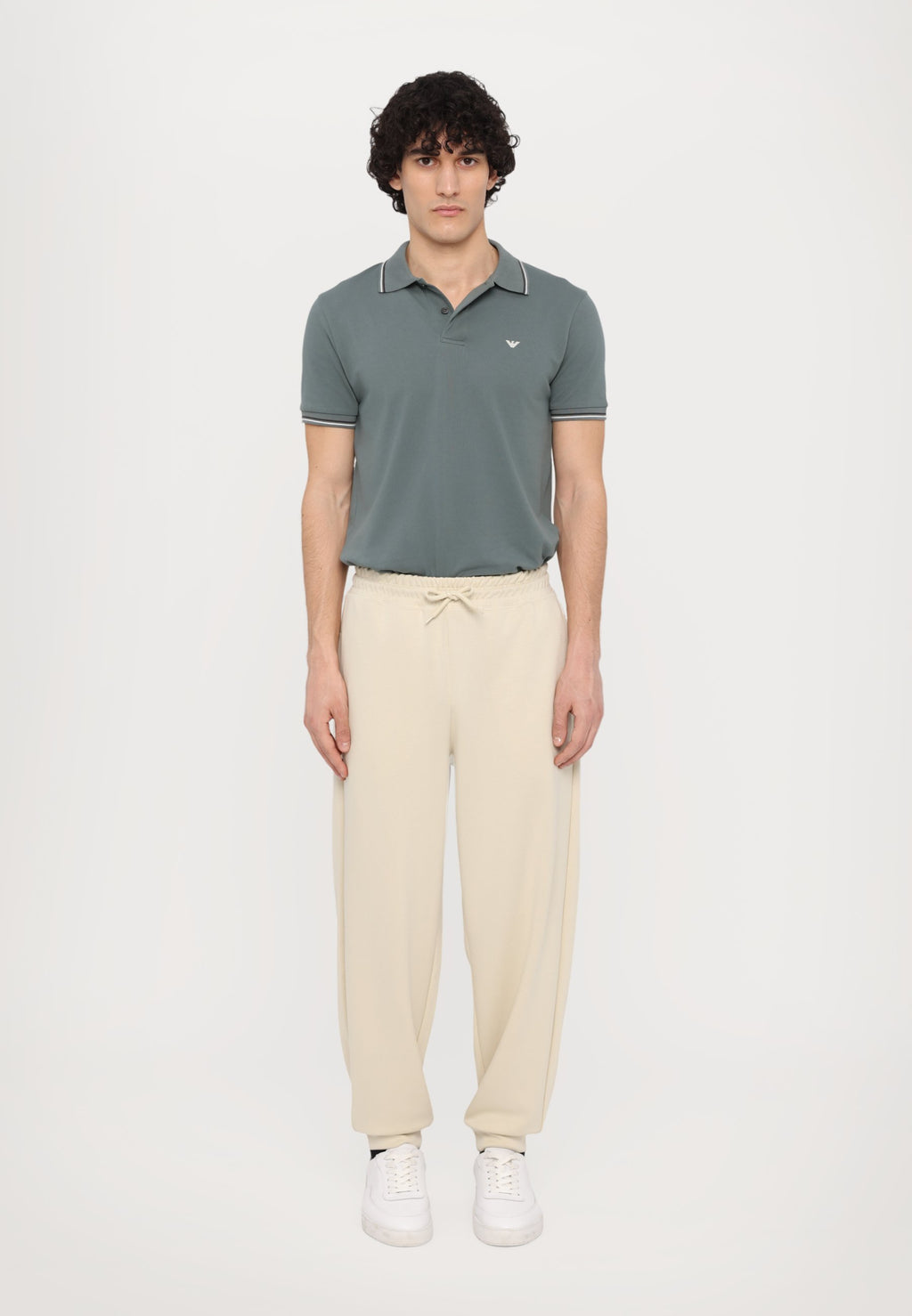 TROUSER UNISEX Media 2