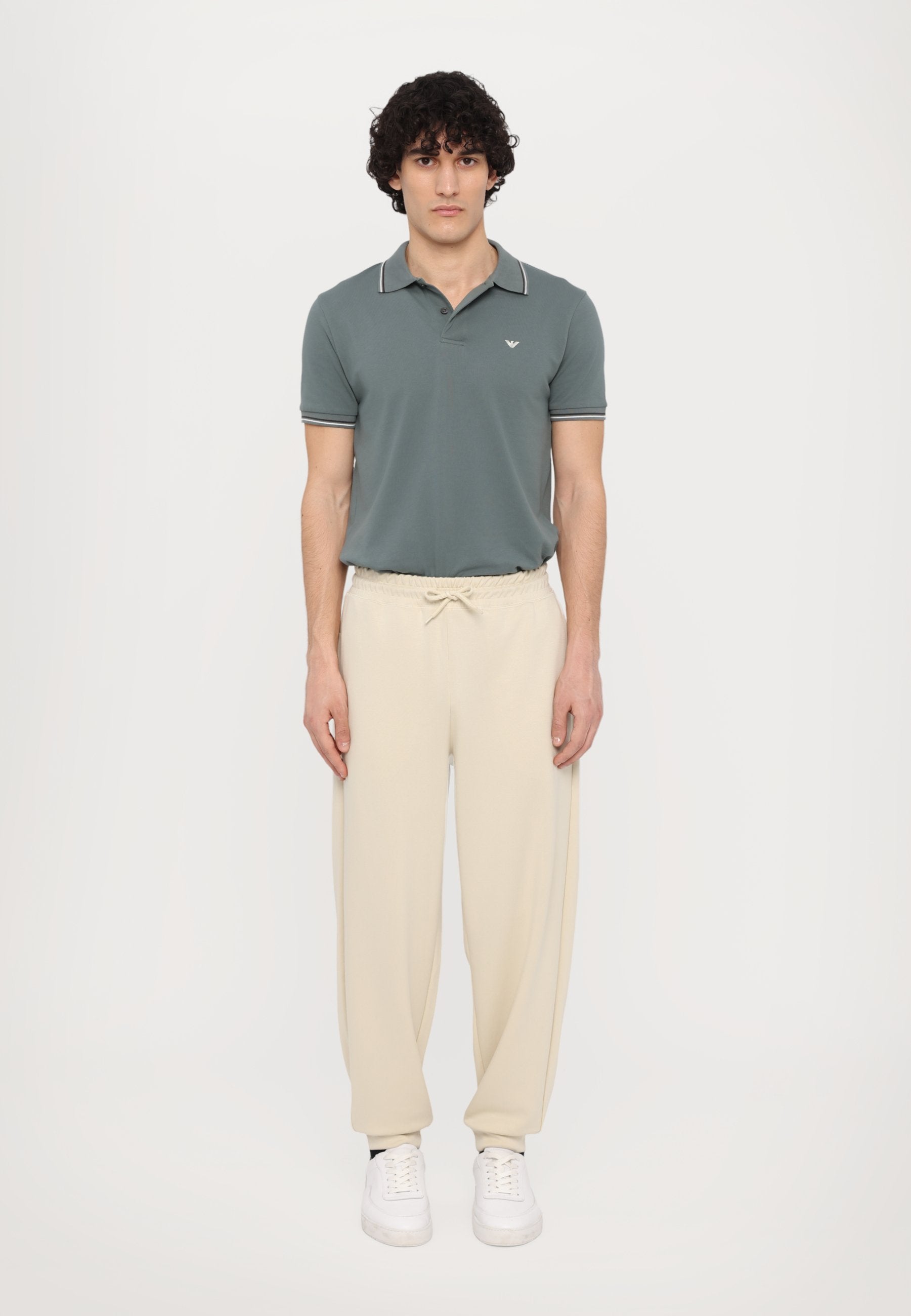 TROUSER UNISEX Media 2