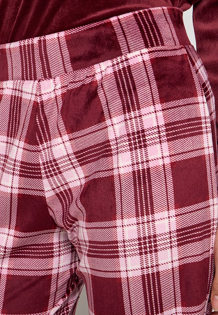 Hunkemöller