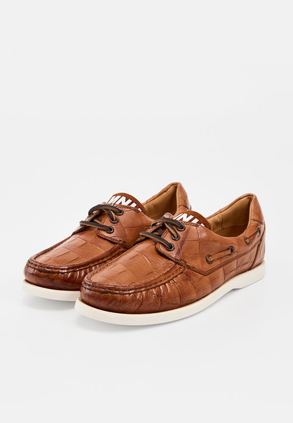 Melvin & Hamilton BAXTER 6