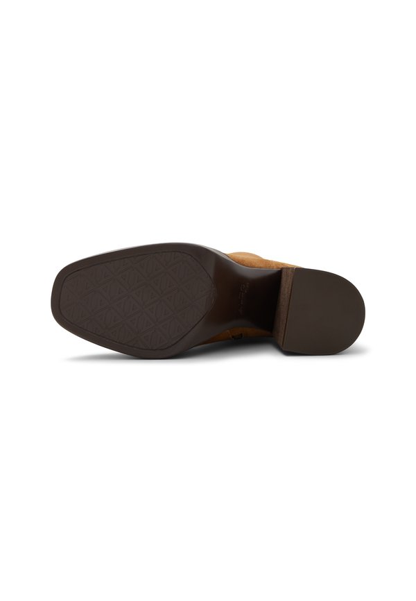 ALDO PULL ON VOSS FLEX