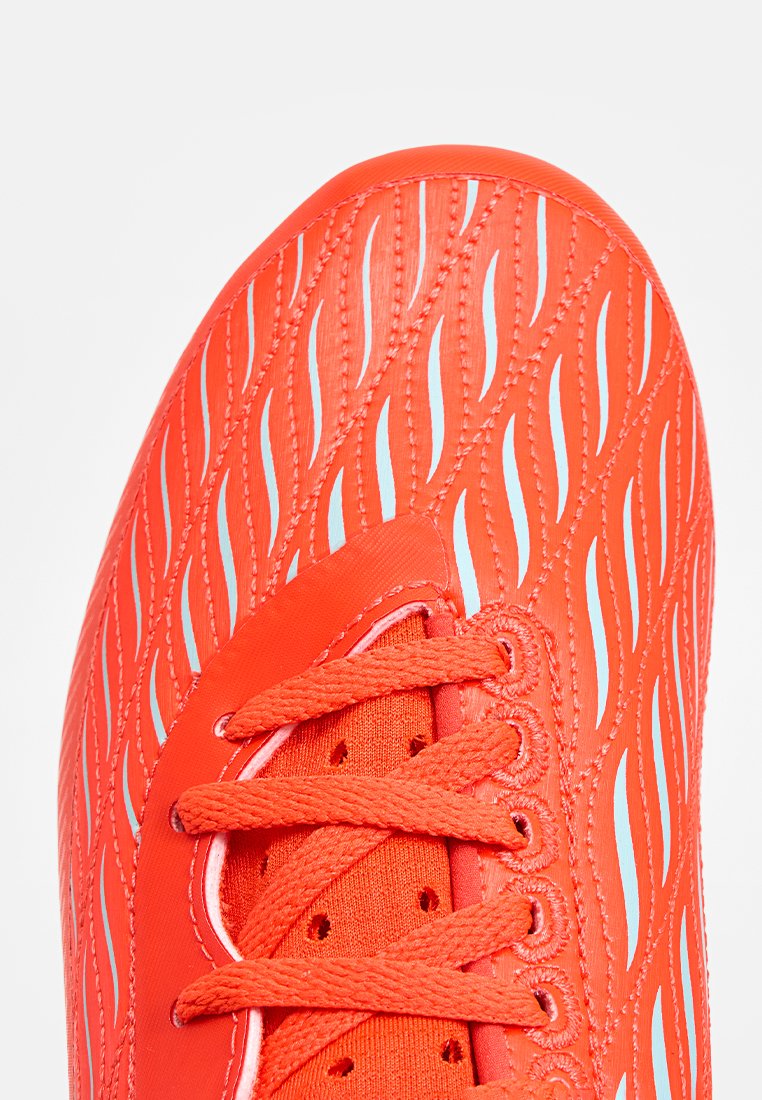 Under Armour MAGNETICO SELECT 4 FG