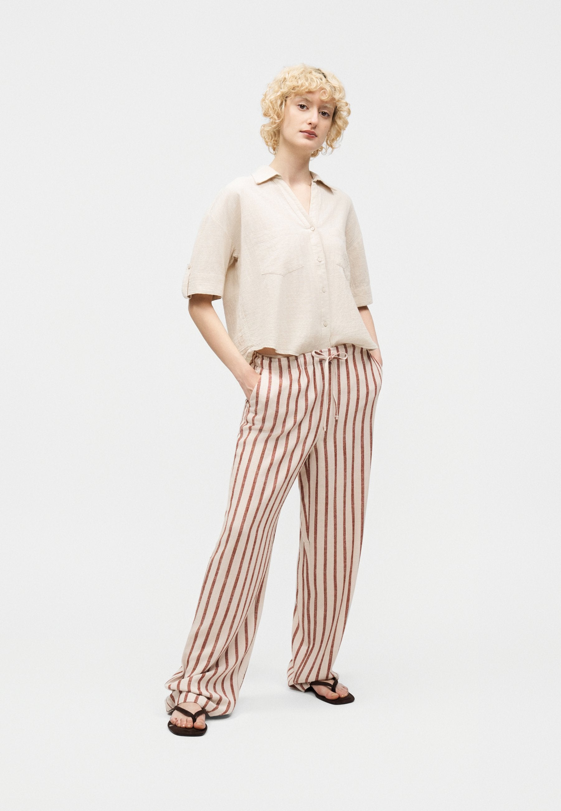 ONLSIESTA Straight Fit Linen Media 2