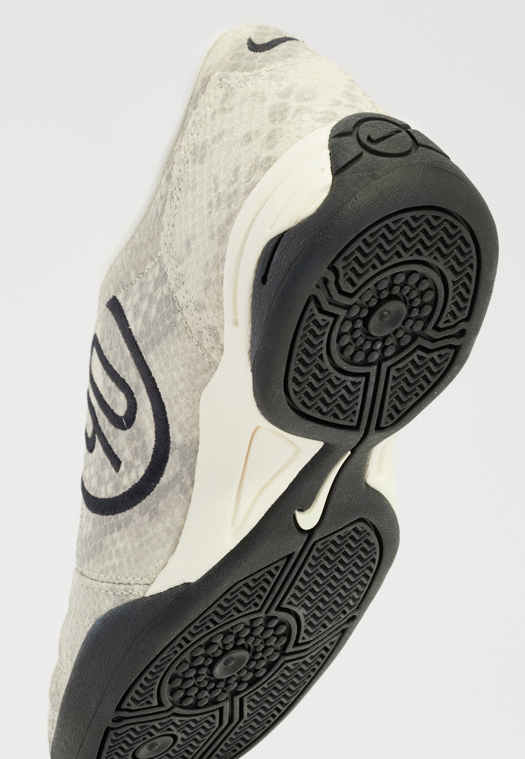 Nike Sportswear T90 SE