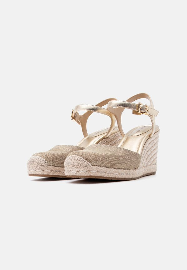 MICHAEL Michael Kors KENZIE WEDGE