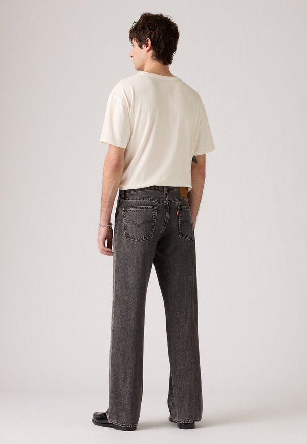 Levi's® 567® RELAXED FLARE