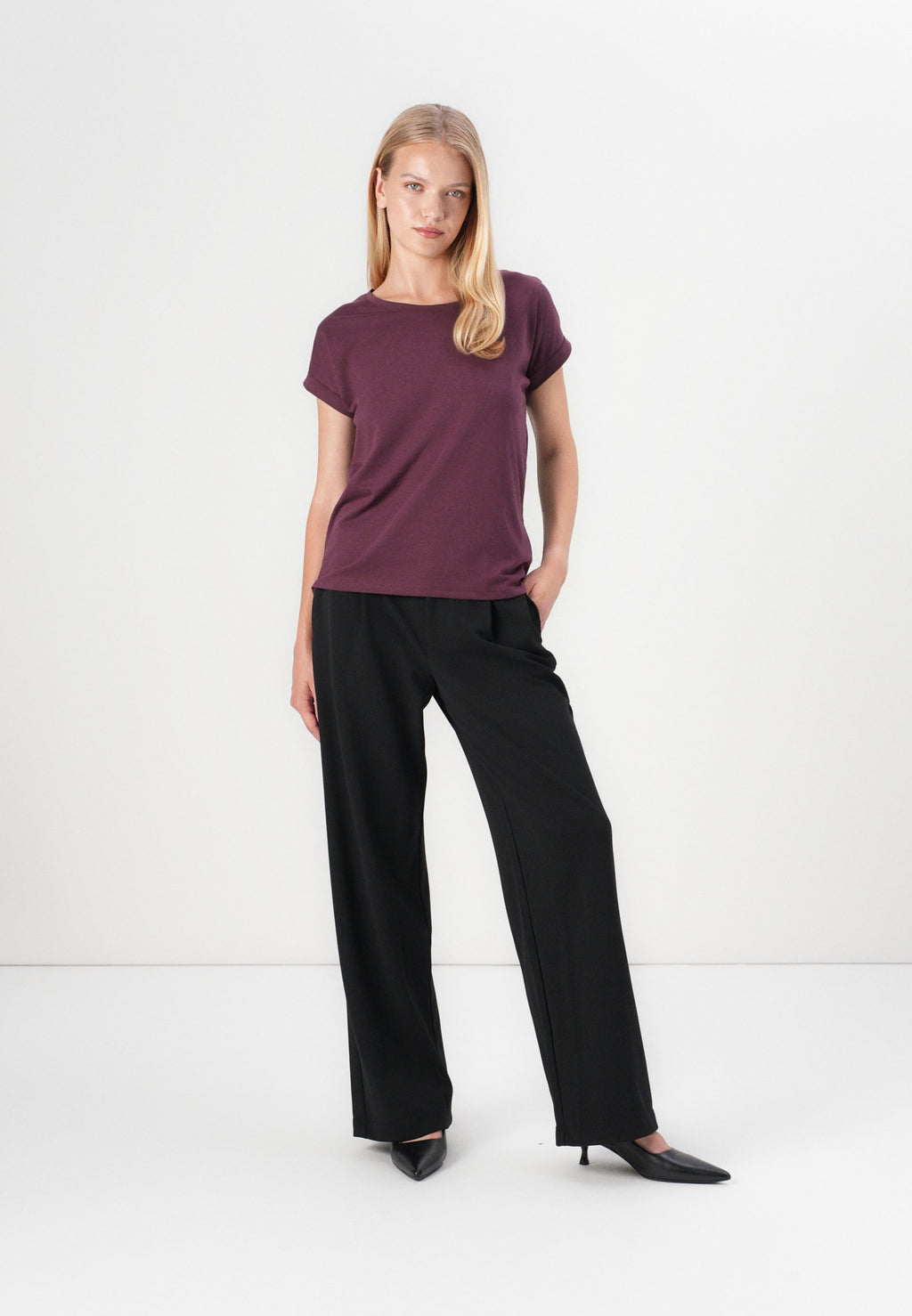 ONLRENAL PLEAT STRAIGHT PANT Media 2