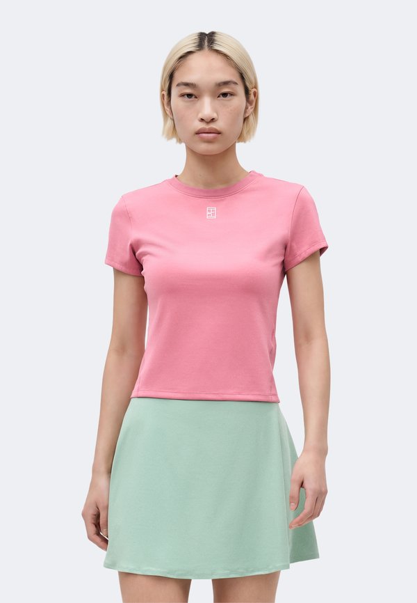 Nike Performance NIKECOURT ADVANTAGE  - Sports T-shirt - peony/white