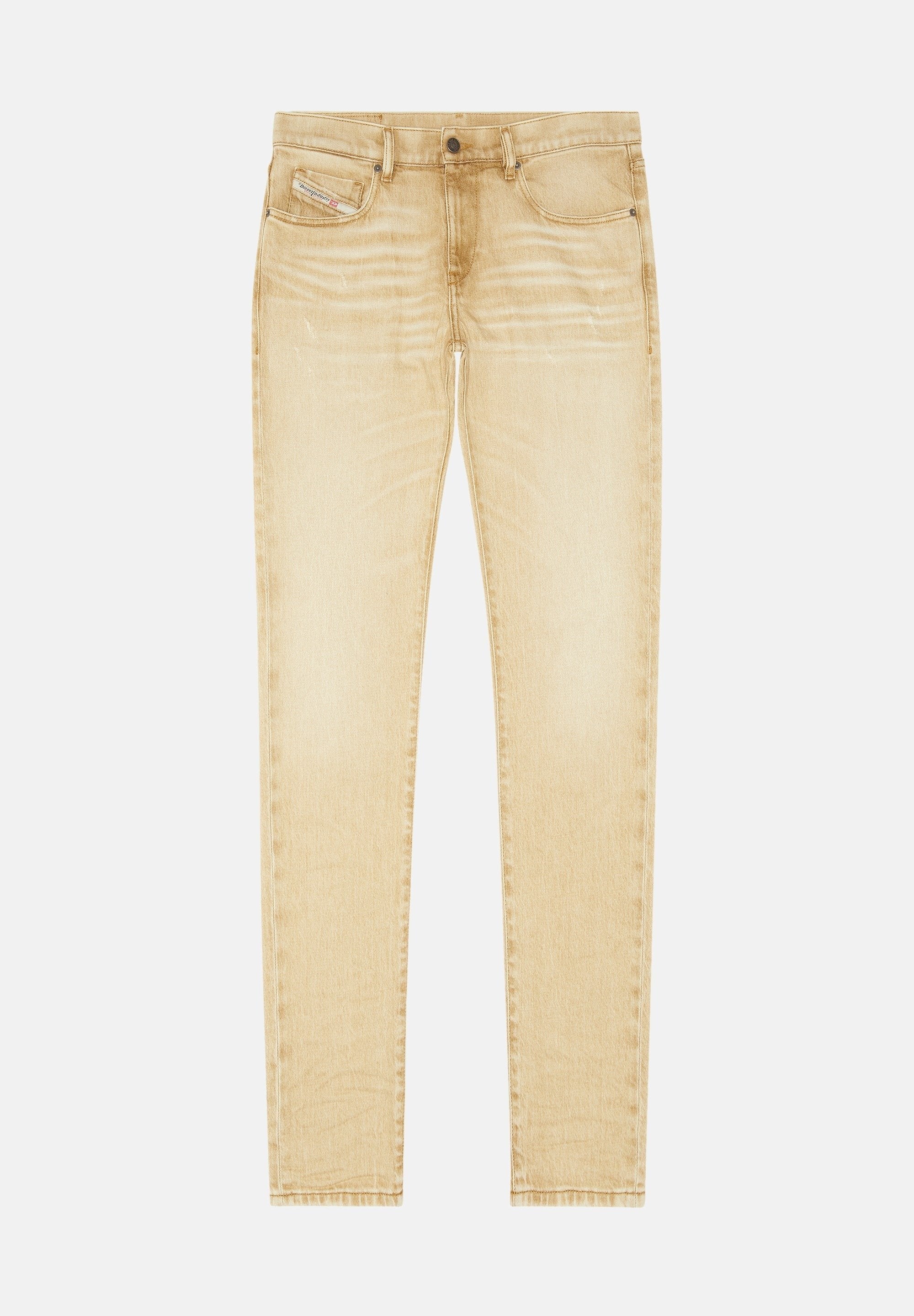 Beige Denim-Jeans mit geradem Schnitt, fünf Taschen und einem leicht abgetragenen Look. Ausgestattet mit einem Metallknopf und dezenten Nähdetails.