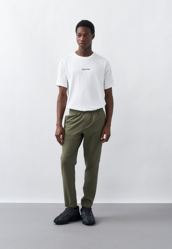 Calvin Klein ICON SPORT