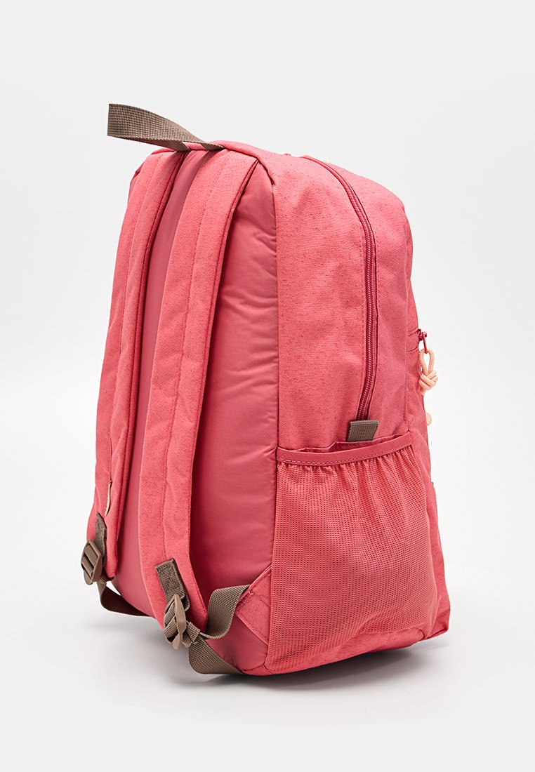 Dakine TARDY