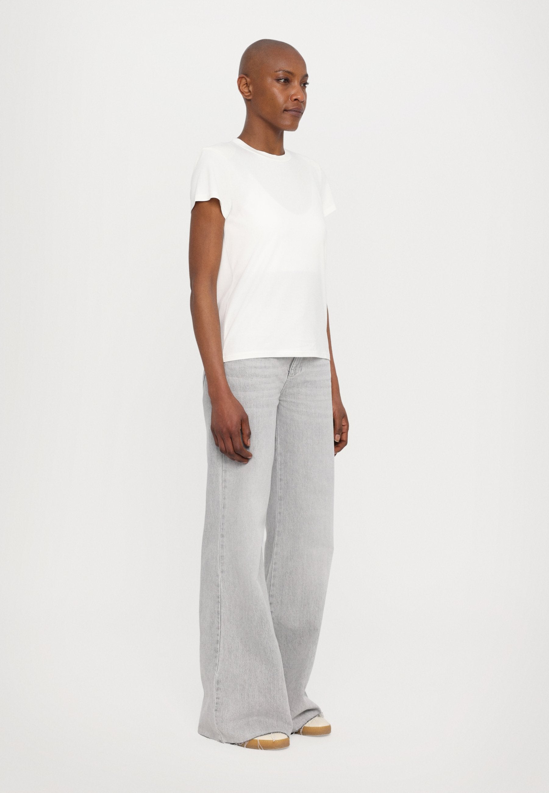 DESIGNERS REMIX MODENA TEE