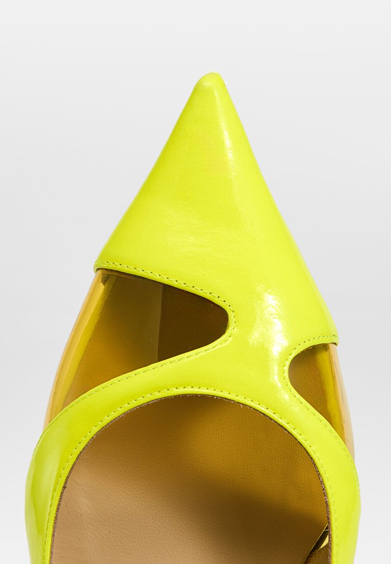 Jimmy Choo GINNIE