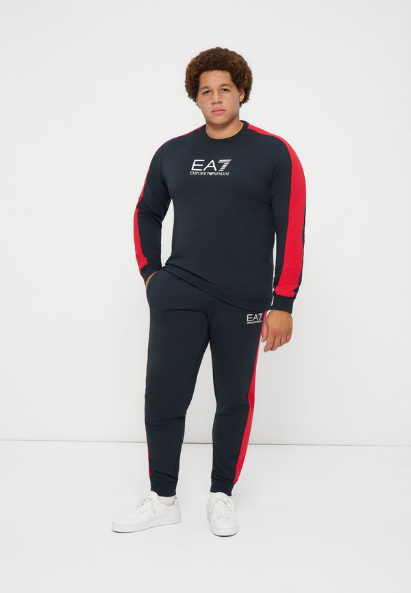 EA7 Emporio Armani