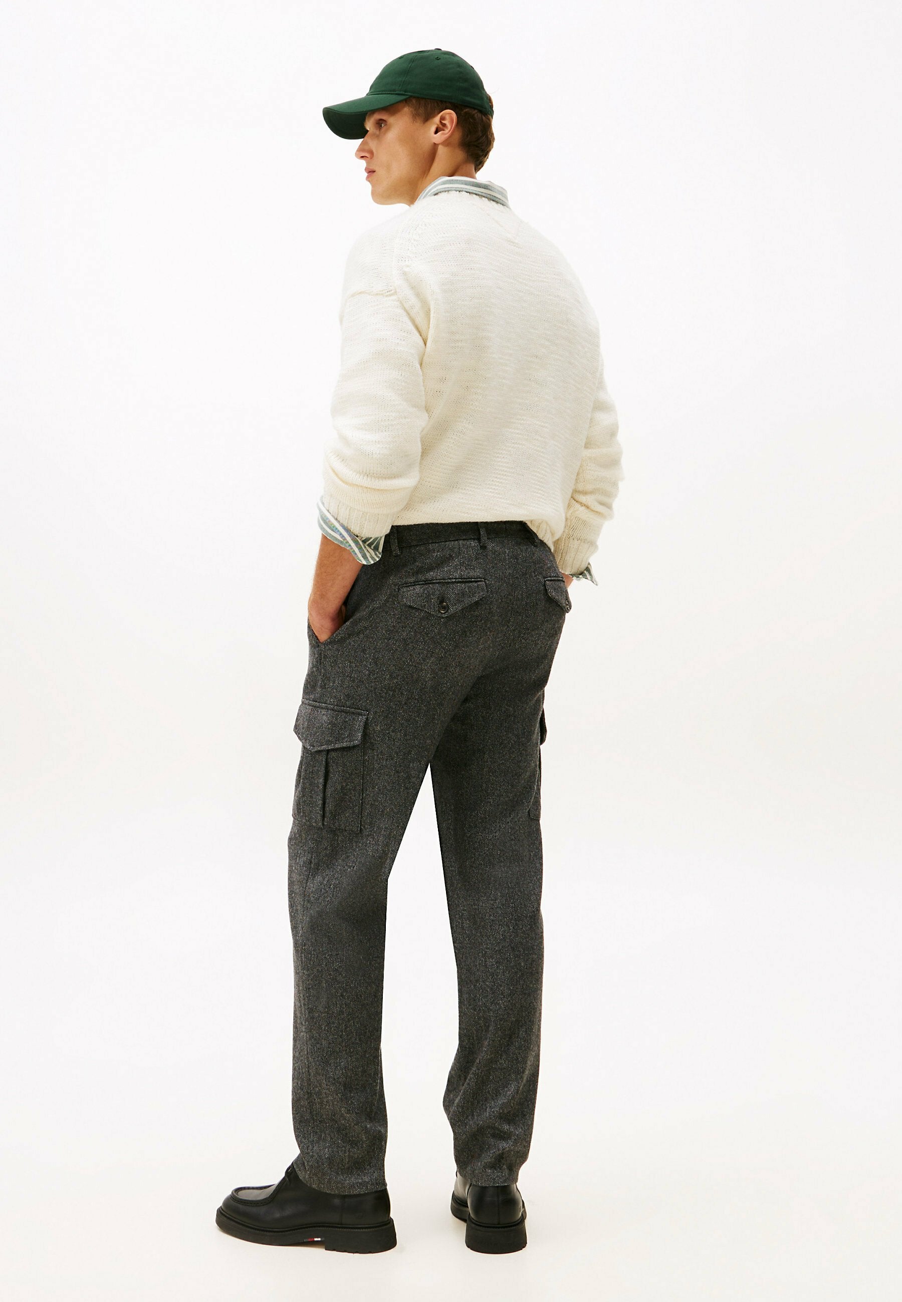 DC HERRINGBONE Media 4