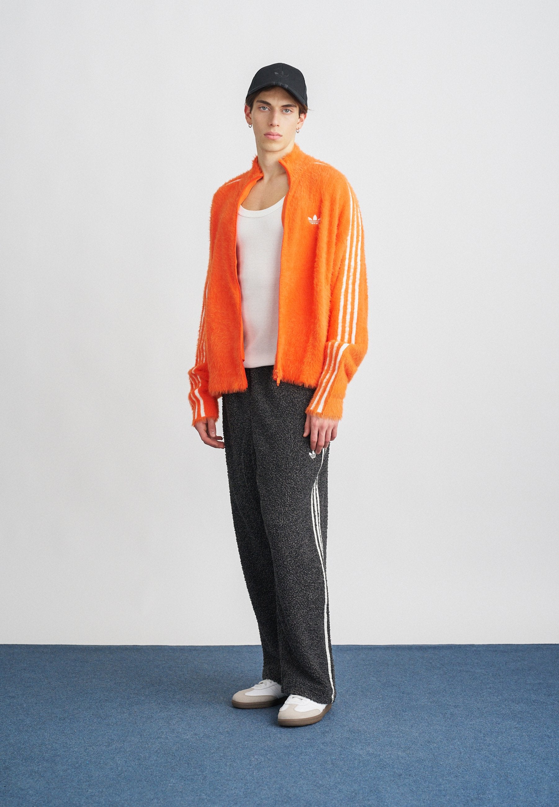 adidas Originals CLASSIC
