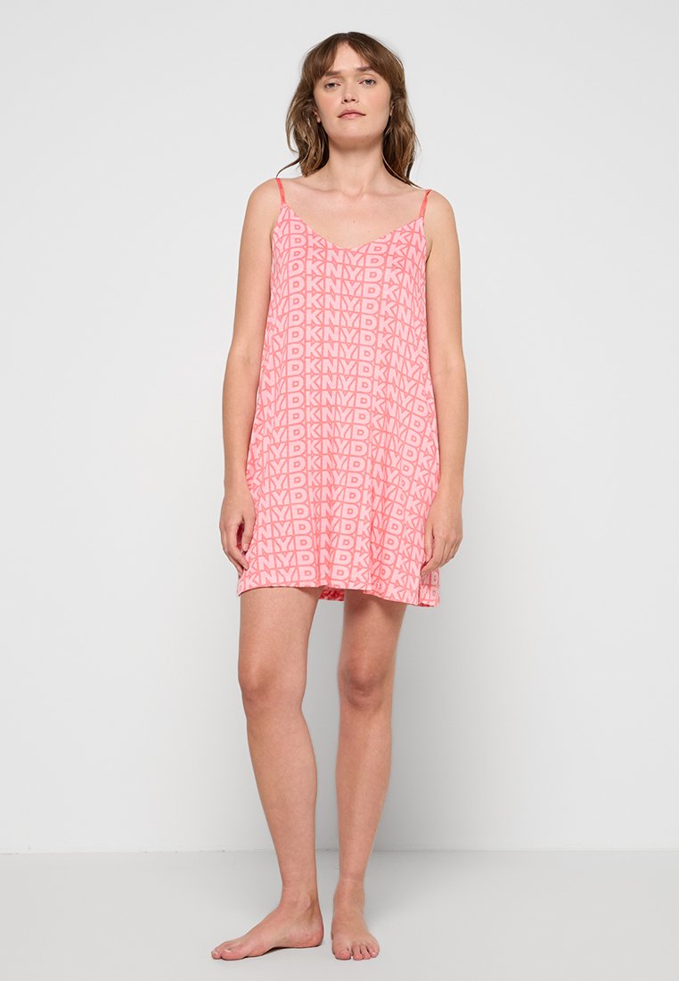 CHEMISE Media 1