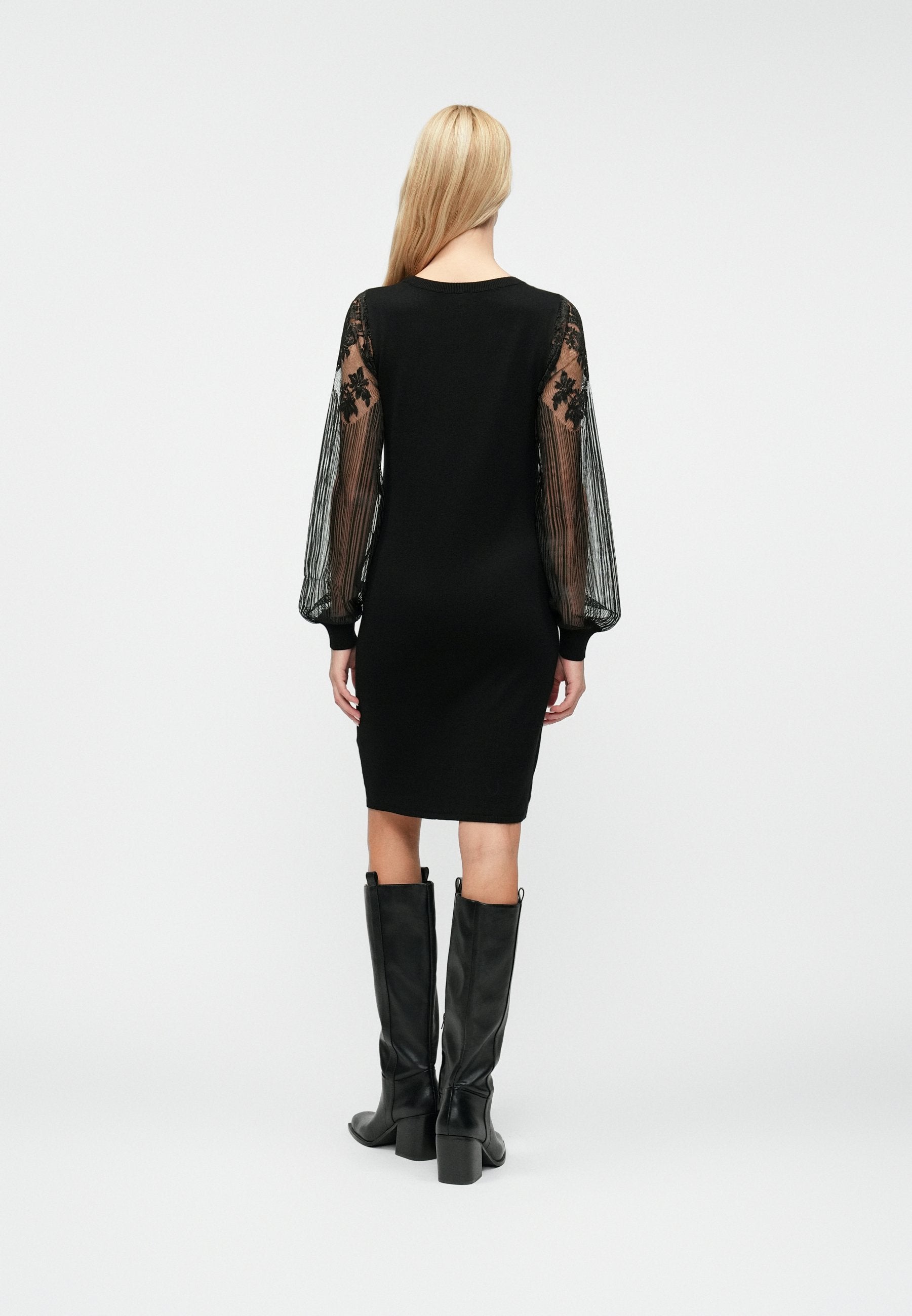 ONLLACEY O NECK DRESS Media 4