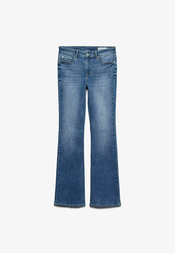 Vero Moda Curve Flared fit VMFLASH Mid rise - Bootcut jeans - medium blue denim