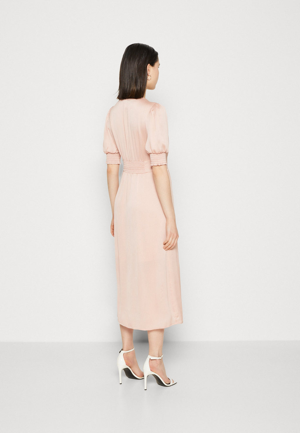 ONLRIKKA V NECK MIDI DRESS Media 4