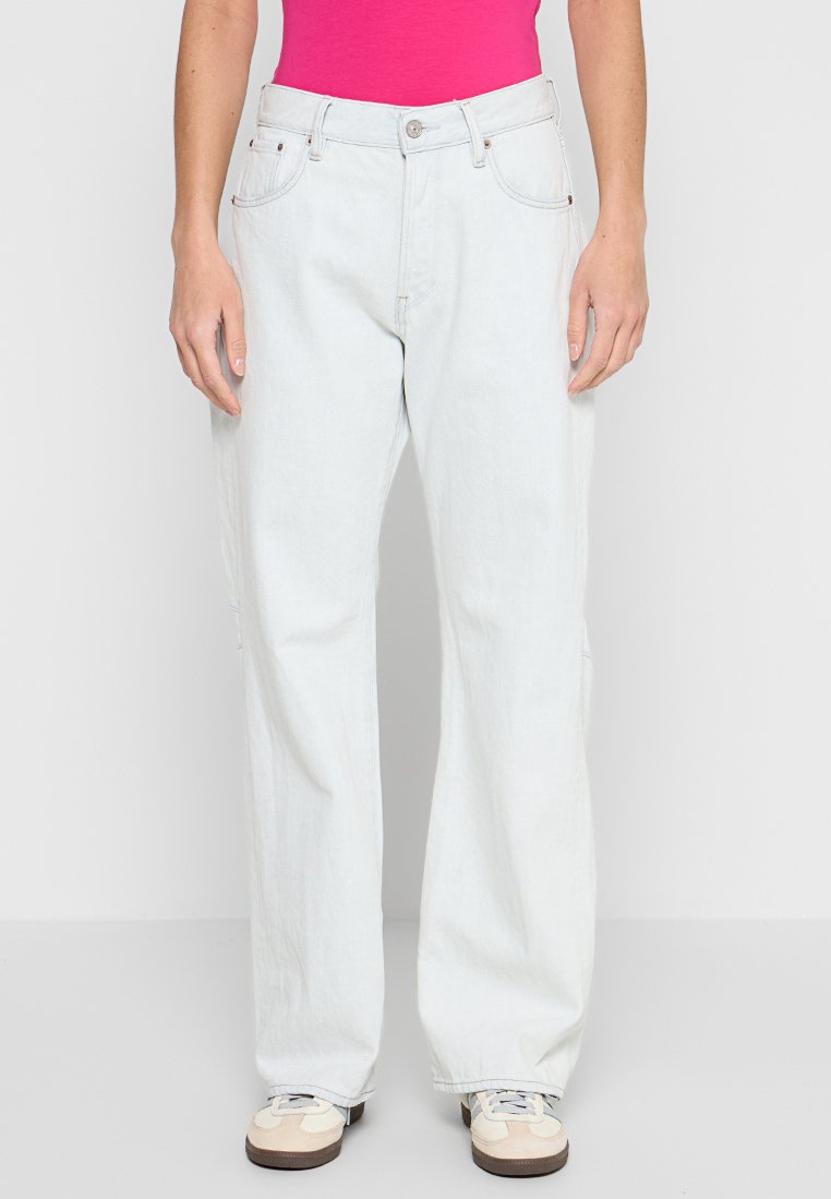 BOWEY BOYFRIEND FIT Media 1
