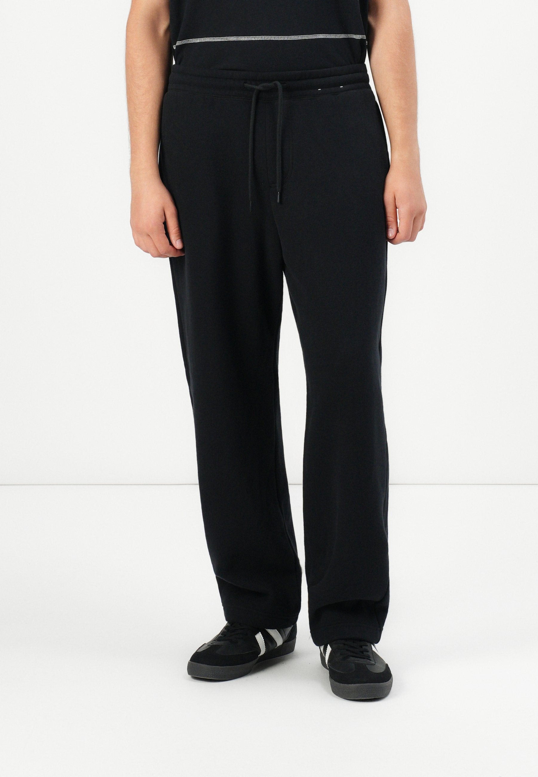 Hollister Co. SKATER SOLIDS