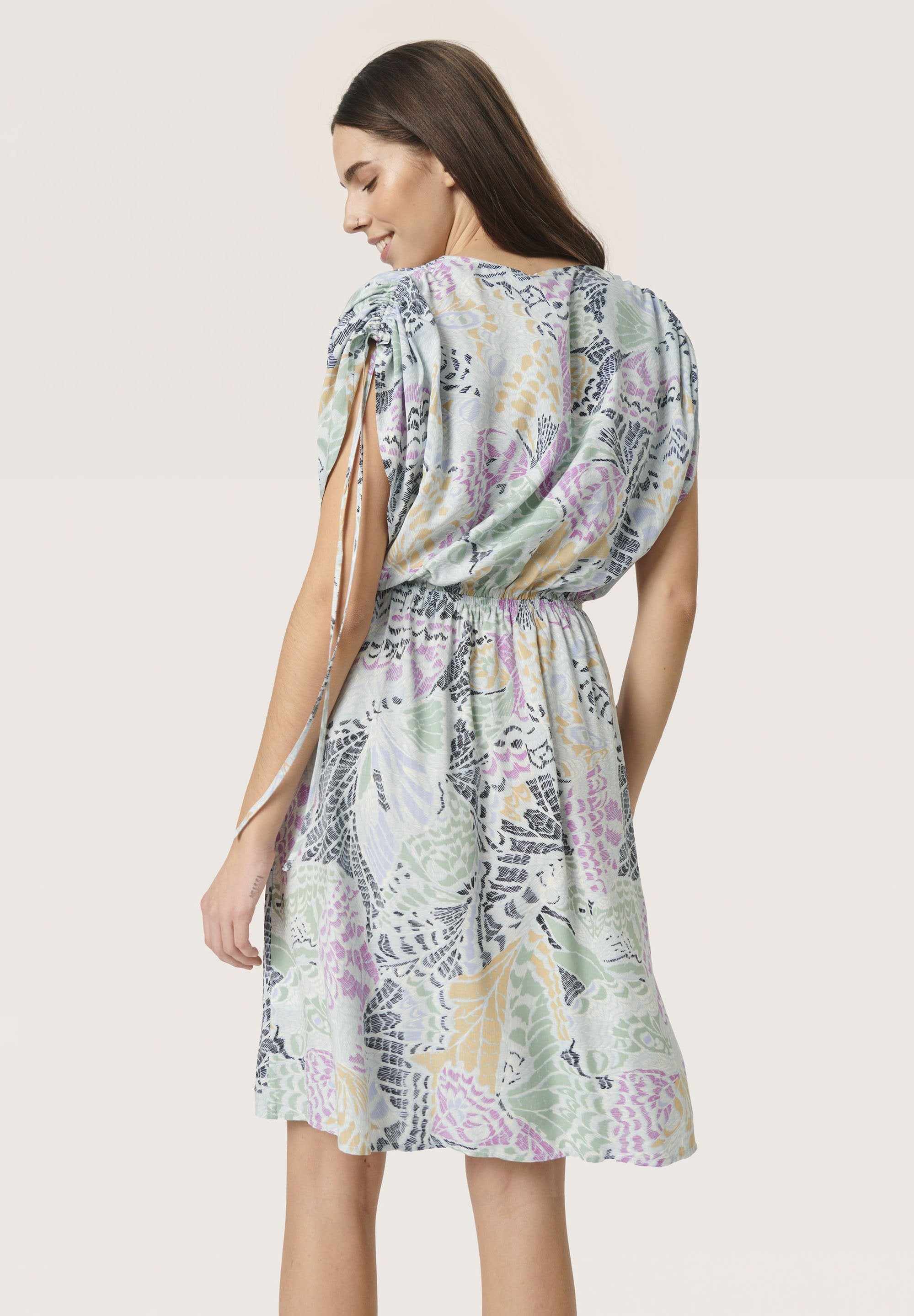 Soaked in Luxury LIVINNA SHORT