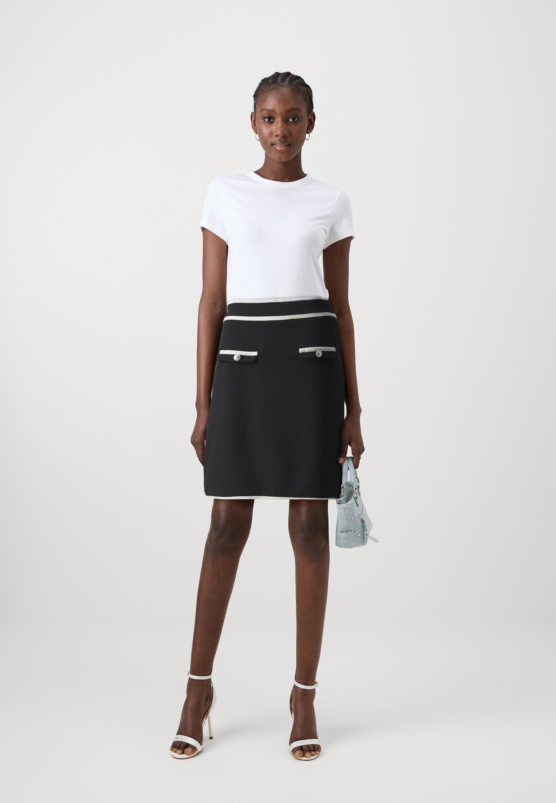 VILA VISOLA SHORT CONTRAST SKIRT