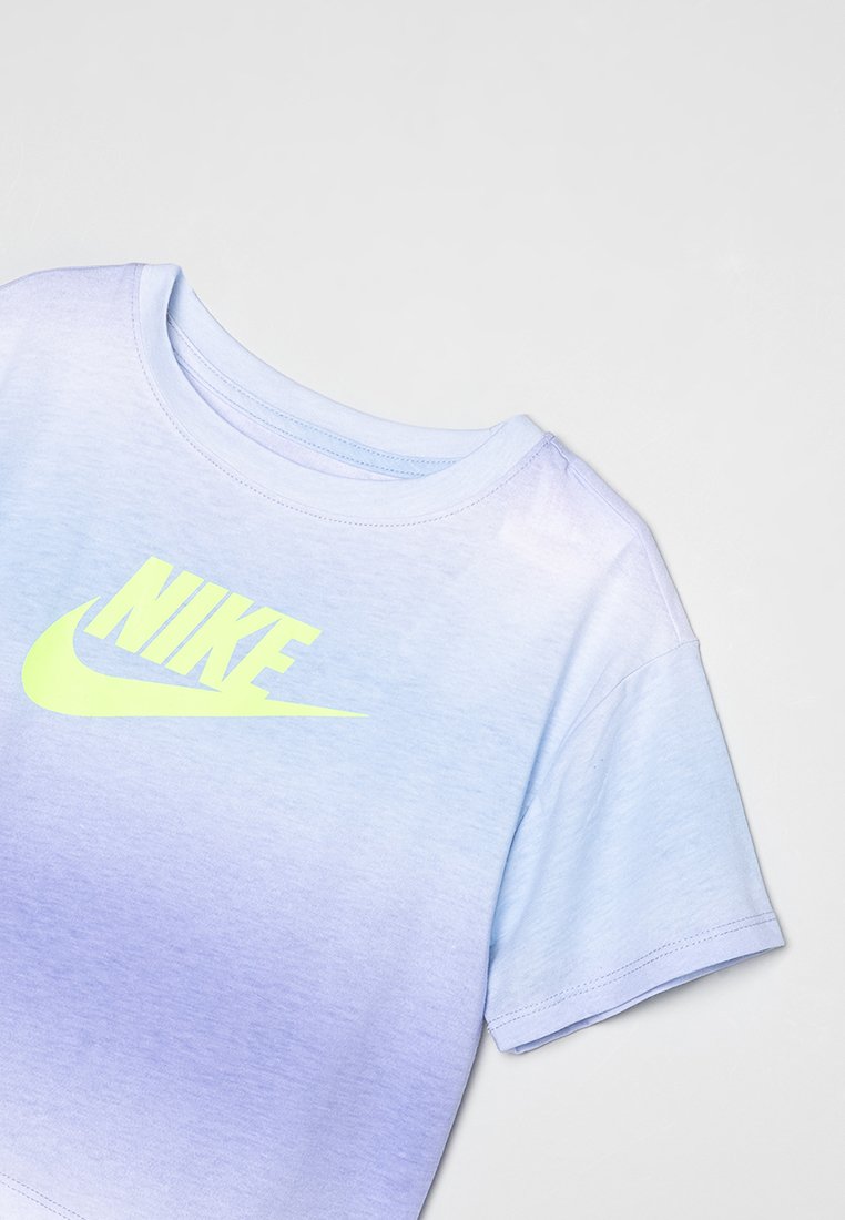 Nike Sportswear ICON FUTURA