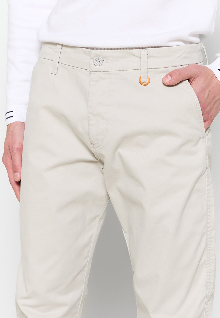 ONSEDGE LOOSE FIT Media 4