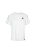 Weißes Baumwoll-T-Shirt mit kurzen Ärmeln, rundem Ausschnitt und einem kleinen braunen Grafiklogo auf der linken Brustseite. Weiches Material und normale Passform.