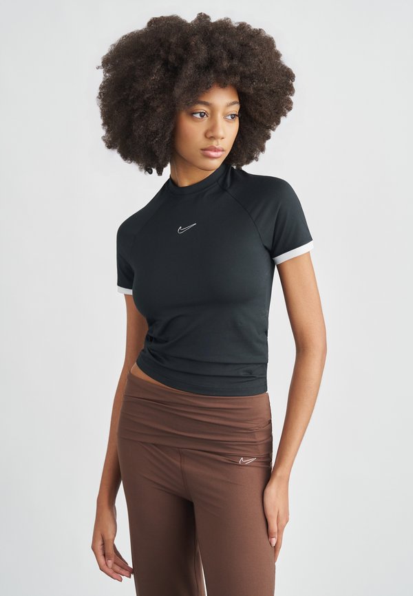 Nike Sportswear FITTED - Print T-shirt - black