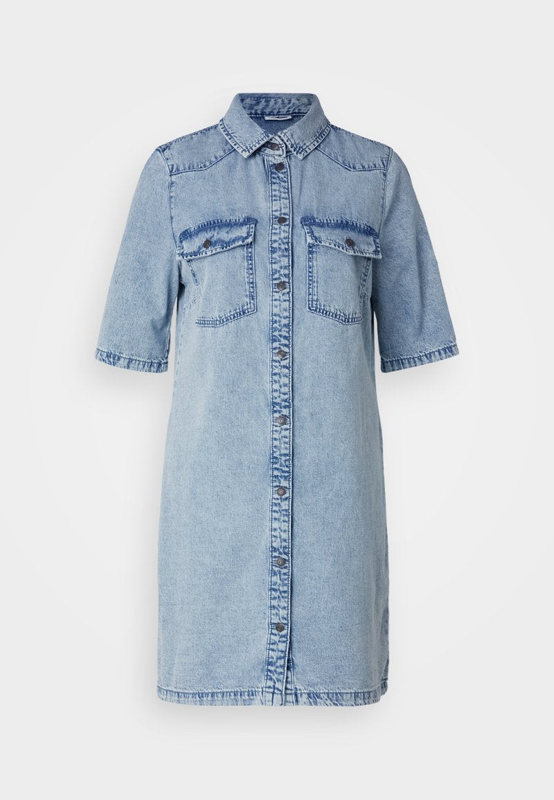 Denim Short sleeved Media 1