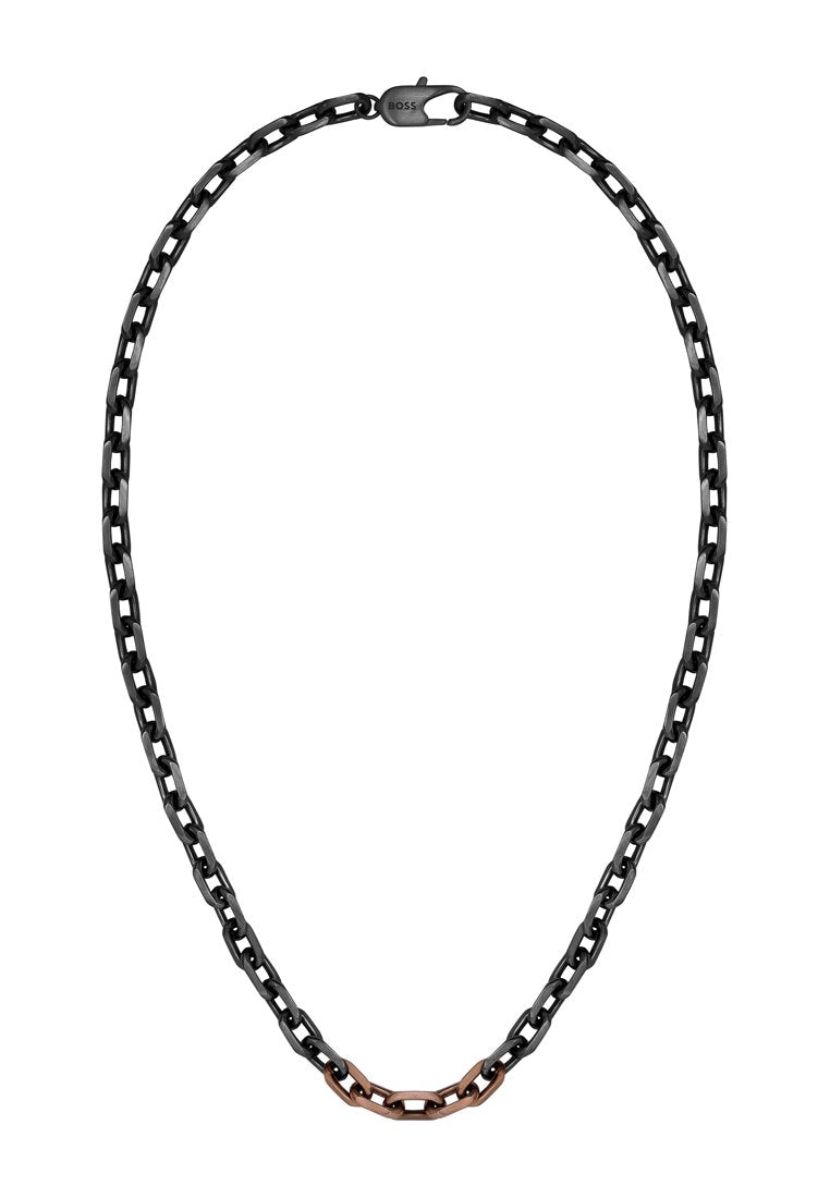 Schwarze Metallkette mit abwechselnden Gliedern; sie verfügt über einen einzelnen Kupferring für Kontrast; gesichert mit einem dezenten Karabinerhaken.