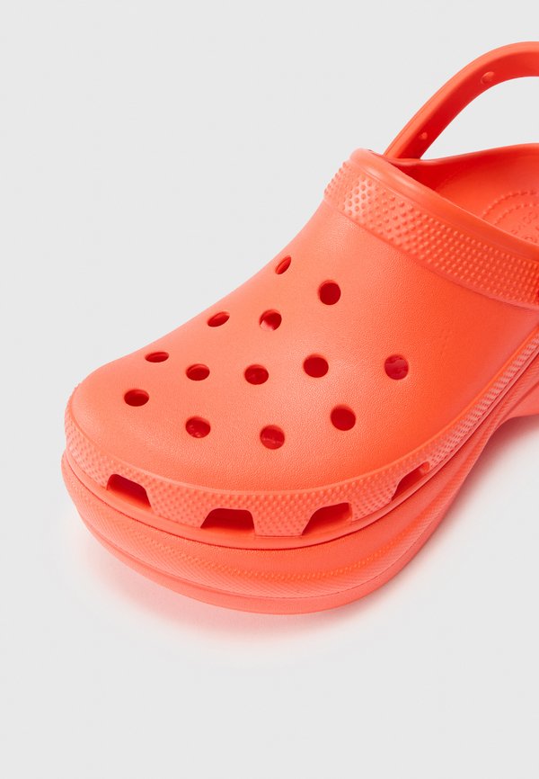 Crocs BAE