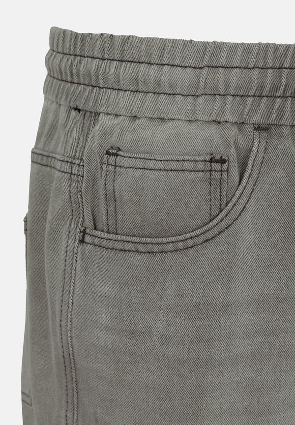 Pier One by Zalando