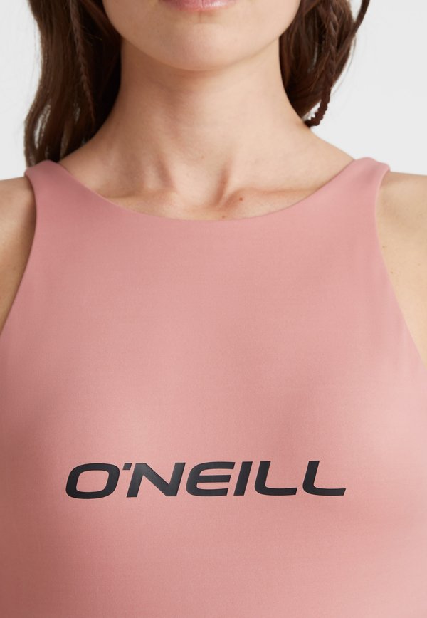 O'Neill  ESSENTIALS
