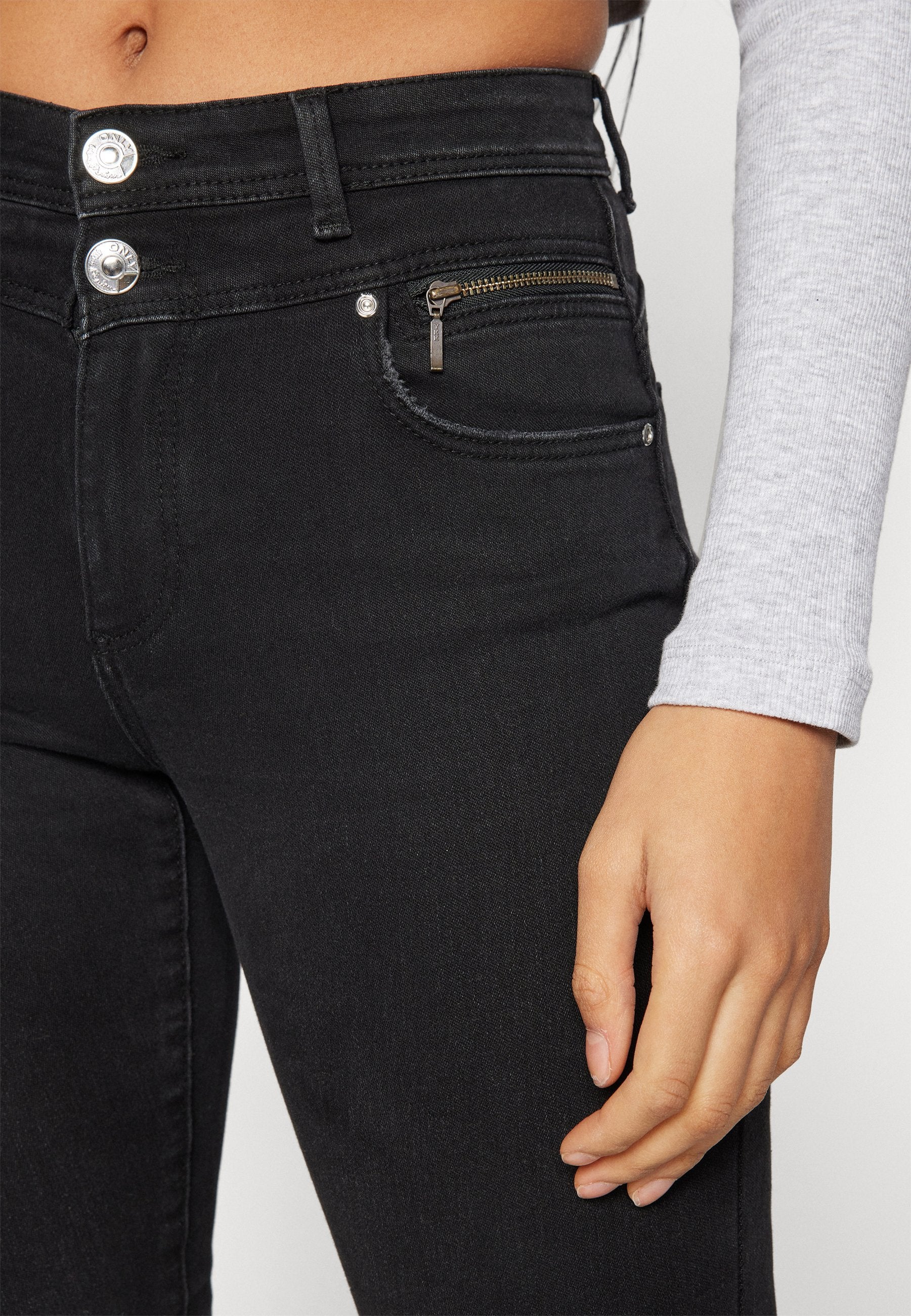 ONLDAISY YOKE ZIP Media 6