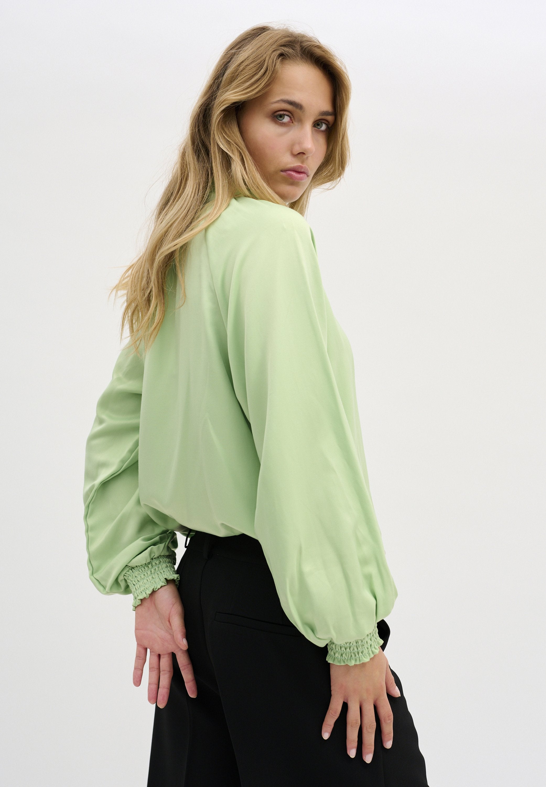 My Essential Wardrobe ESTELLEMW