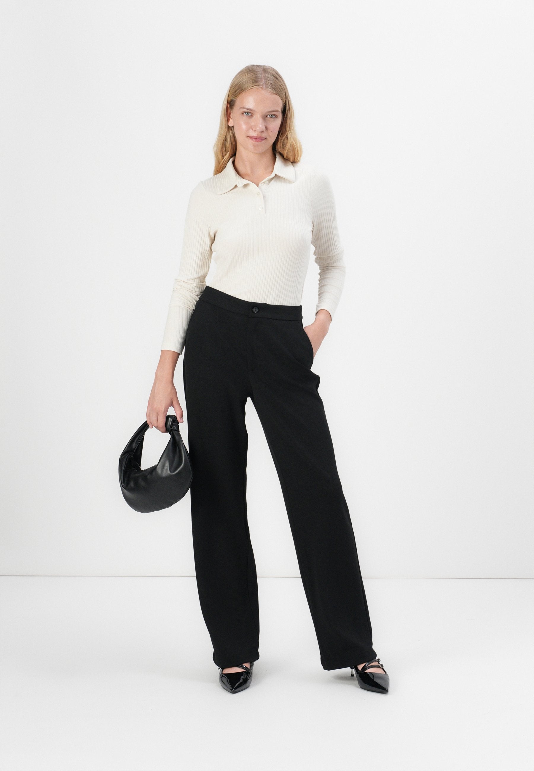 ONLRENAL CLEAN STRAIGHT PANT Media 2